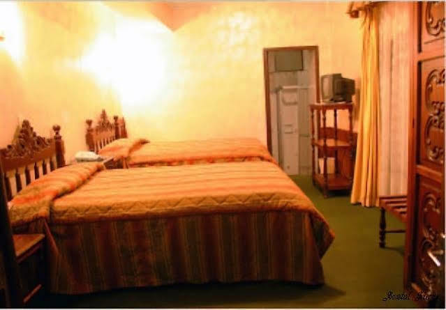 Hostal スクレ エクステリア 写真